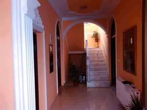 Guest House Cane Smestaj 벨라 츠르크바 외부 사진
